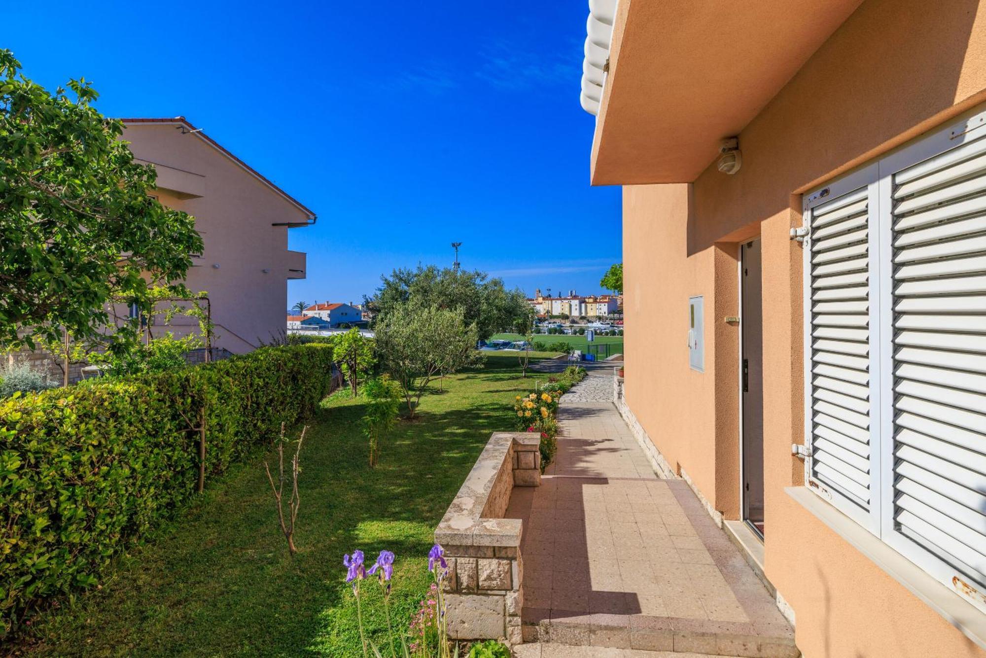 Apartment Zdravka Banjol Eksteriør bilde